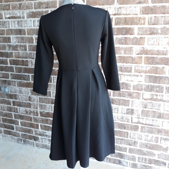 Elegant Black Fit and Flare Dress - Picture 5 of 8